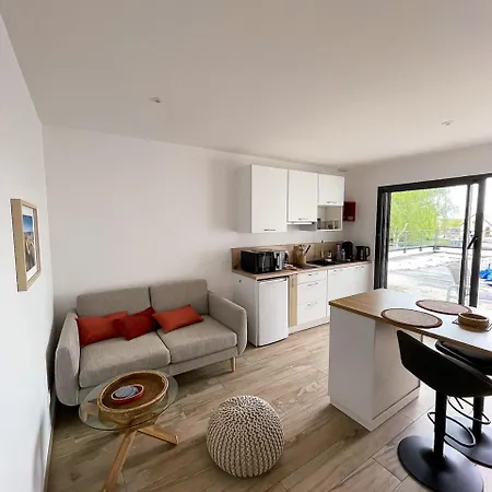 Διαμέρισμα Guesthouse1 Et Guesthouse2 Sword Colleville-Montgomery