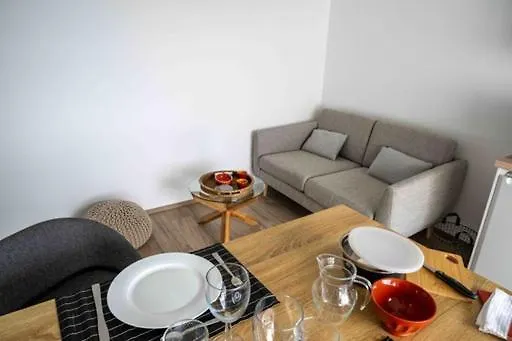 Apartament Guesthouse1 Et Guesthouse2 Sword *